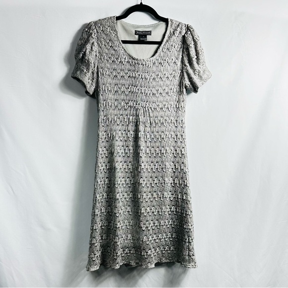 Jessica Howard Women’s Sz 12 Gray Round Neck Short Accent Sleeves Lace Dress - Picture 1 of 10